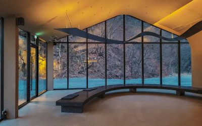 How to Choose Custom Glass for Heat Reduction in Summer